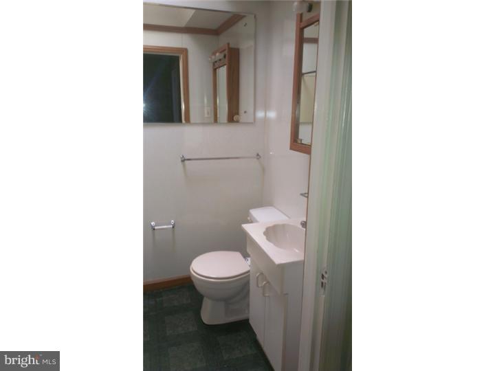 7624 Brockton Road Philadelphia, PA 19151 - Photo 8 of 14 Gallery Image 8