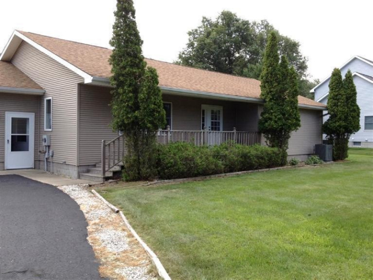 1621 Cherry Road Manistee, MI 49660 - Photo 1 of 15 Primary Photo