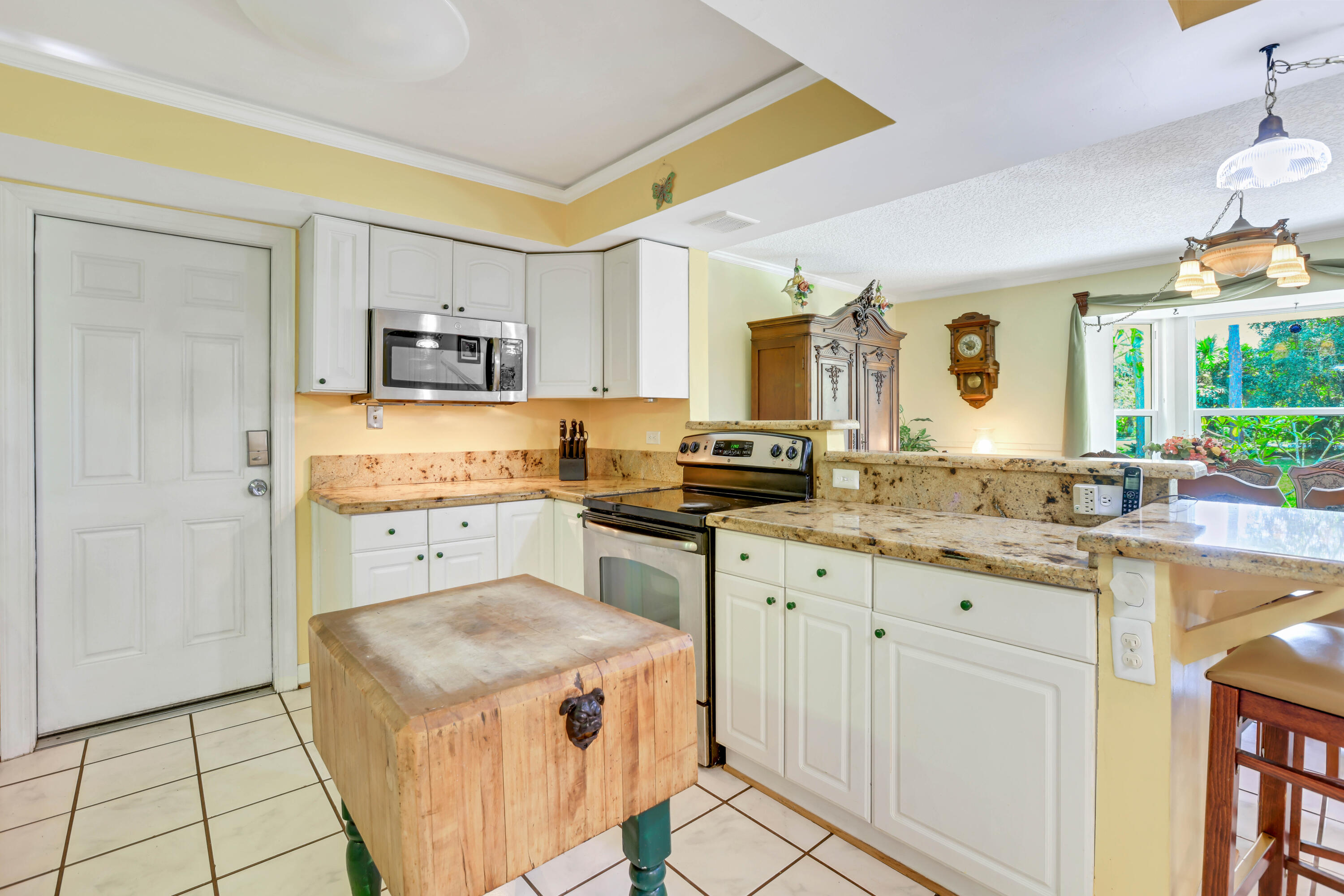 12647 160th Road North Jupiter, FL 33478 - Photo 16 of 85 1G0A0524