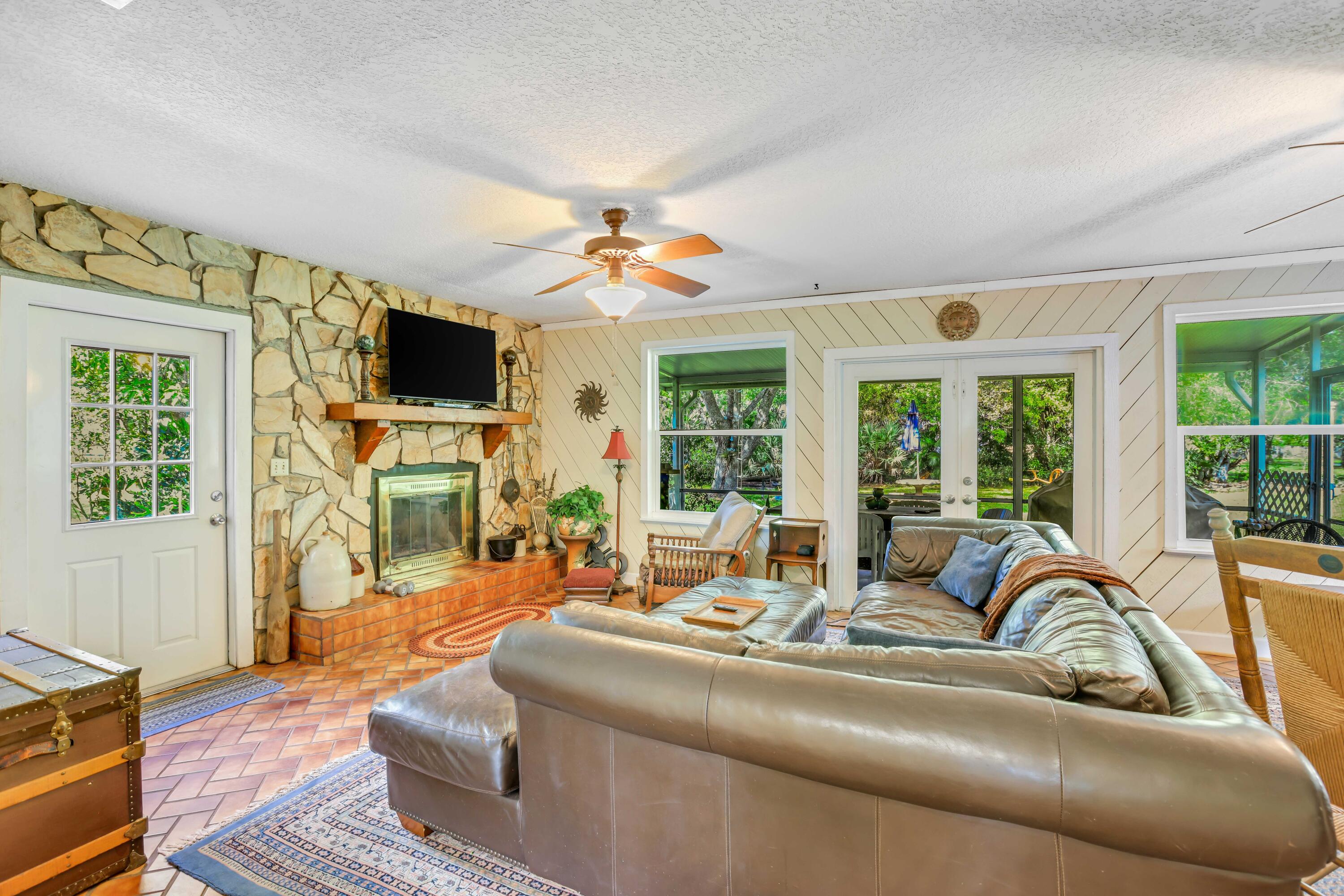 12647 160th Road North Jupiter, FL 33478 - Photo 29 of 85 1G0A0544