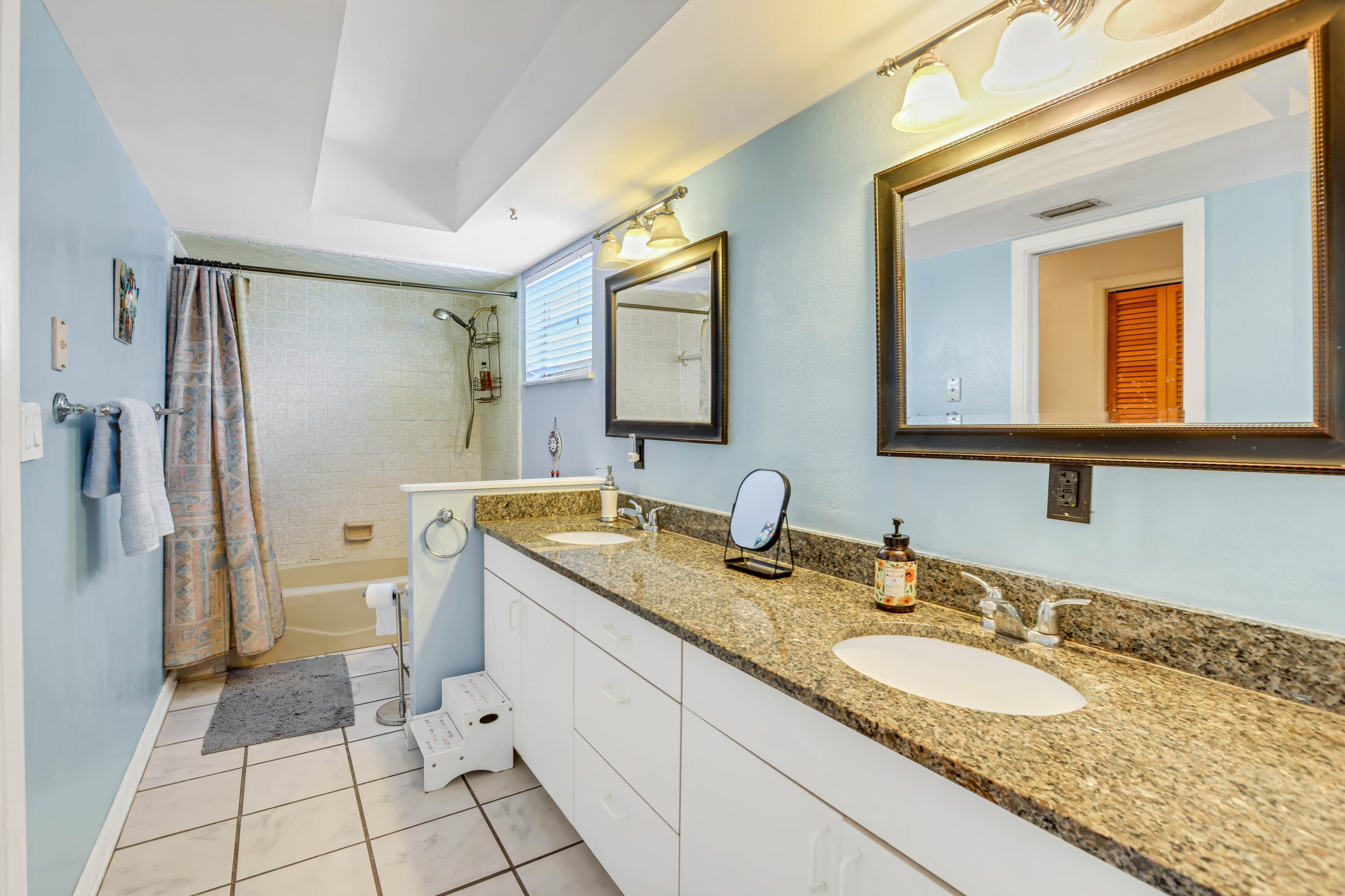 12647 160th Road North Jupiter, FL 33478 - Photo 53 of 85 1G0A0619