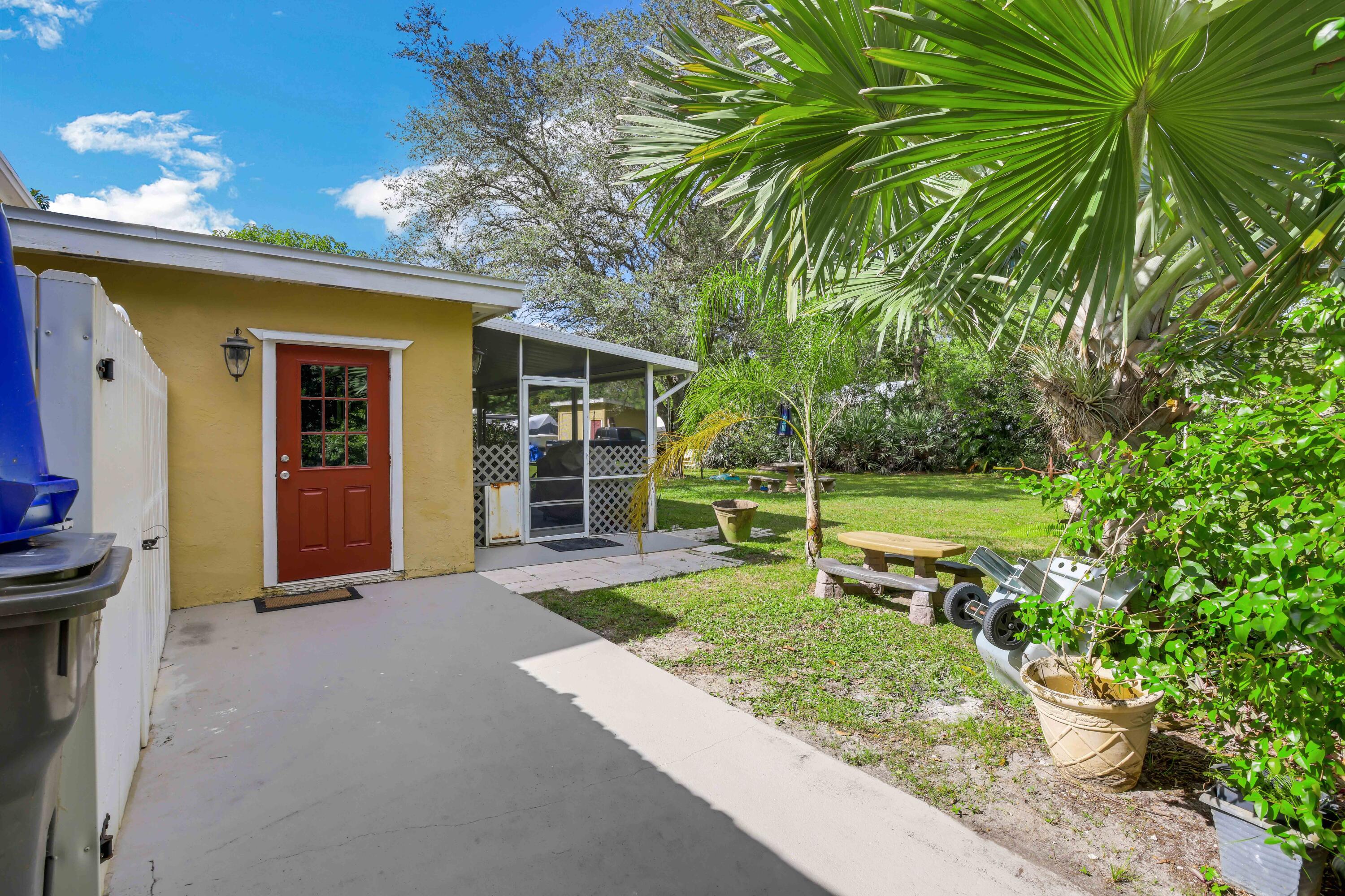 12647 160th Road North Jupiter, FL 33478 - Photo 60 of 85 1G0A0659