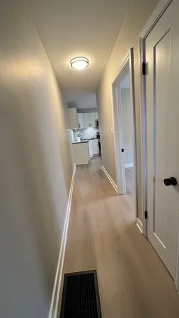 $2,100 | 4835 Hull Street, Unit 1E, Skokie, IL 60077