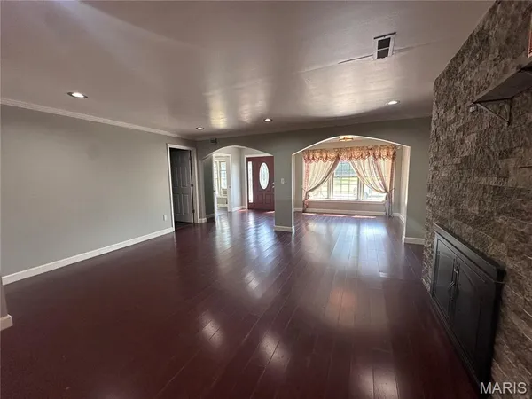 $237,000 | 203 North Kingshighway, Unit A & B, Sikeston, MO 63801