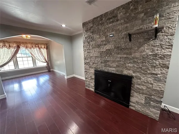 $237,000 | 203 North Kingshighway, Unit A & B, Sikeston, MO 63801