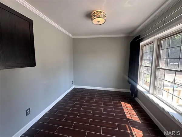 $237,000 | 203 North Kingshighway, Unit A & B, Sikeston, MO 63801