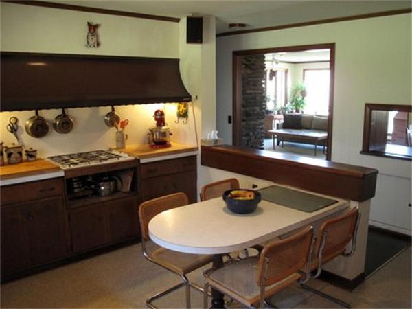 371 Montague Road Amherst, MA 01002 - Photo 5 of 20