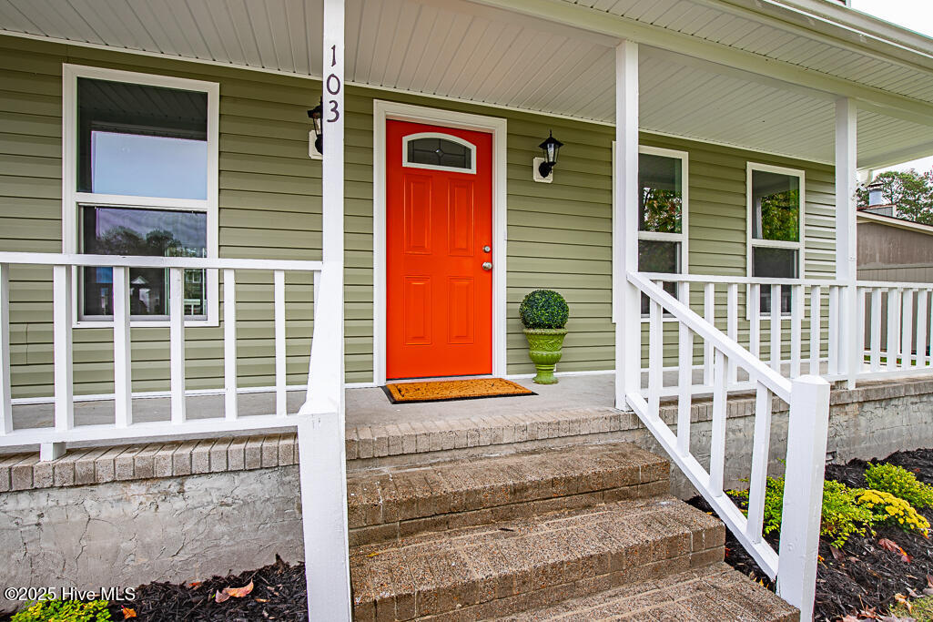 103 Quail Ridge Road Havelock, NC 28532 - Photo 3 of 24 Covered Front Porch
