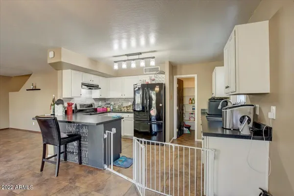 $2,600 | 14878 West Bloomfield Road, Surprise, AZ 85379