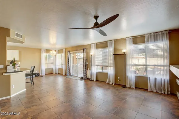 $2,600 | 14878 West Bloomfield Road, Surprise, AZ 85379