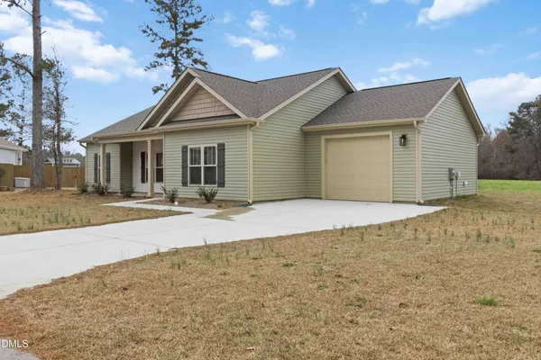 $320,000 | 404 South Eastwood Drive, Benson, NC 27504