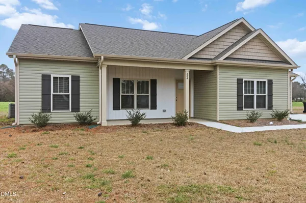 $320,000 | 404 South Eastwood Drive, Benson, NC 27504