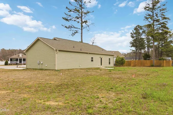 $320,000 | 404 South Eastwood Drive, Benson, NC 27504