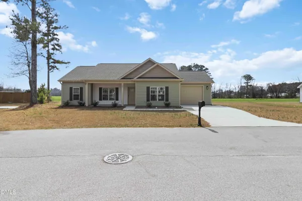 $320,000 | 404 South Eastwood Drive, Benson, NC 27504