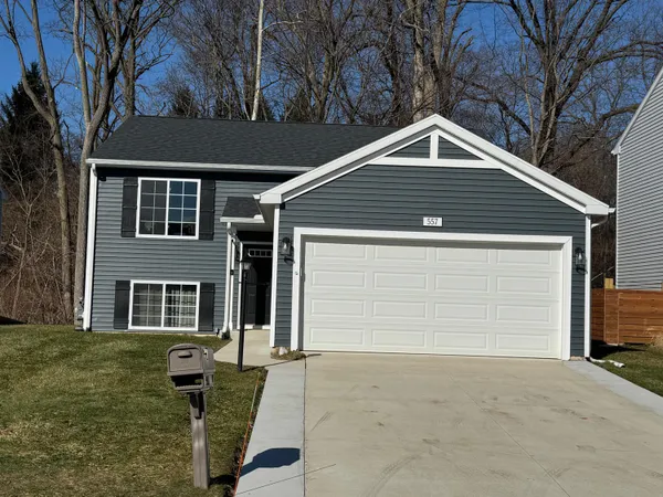 $414,900 | 557 Cygnet Lake Drive, Benton Harbor, MI 49022