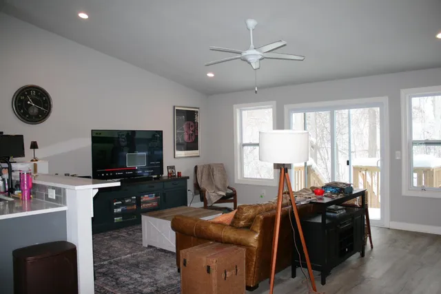 $414,900 | 557 Cygnet Lake Drive, Benton Harbor, MI 49022