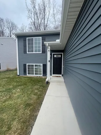 $414,900 | 557 Cygnet Lake Drive, Benton Harbor, MI 49022