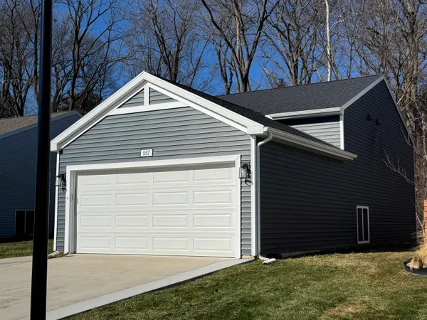 $414,900 | 557 Cygnet Lake Drive, Benton Harbor, MI 49022