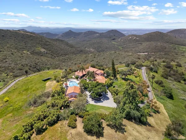 $3,625,000 | 17156 Dos Hermanos Road, Poway, CA 92064