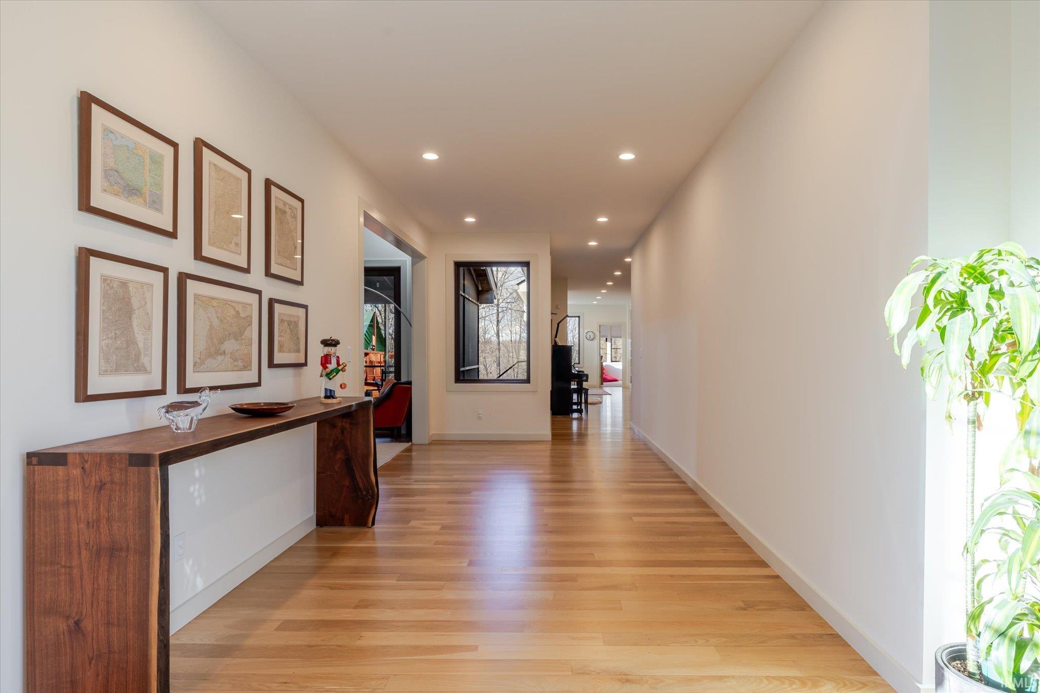 5767 East Kings Road Bloomington, IN 47408 - Photo 5 of 35 Gallery Image 5
