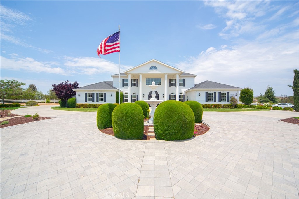 39700 Berenda Road Temecula, CA 92591 - Photo 2 of 71 main home