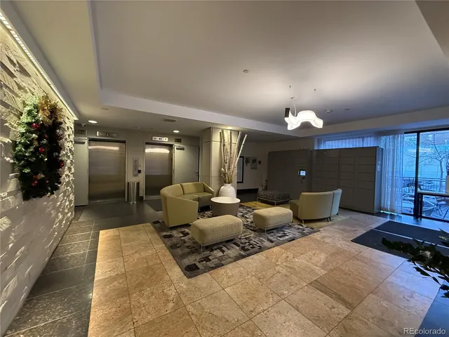 $1,500 | 1975 Grant Street, Unit 209, Denver, CO 80203