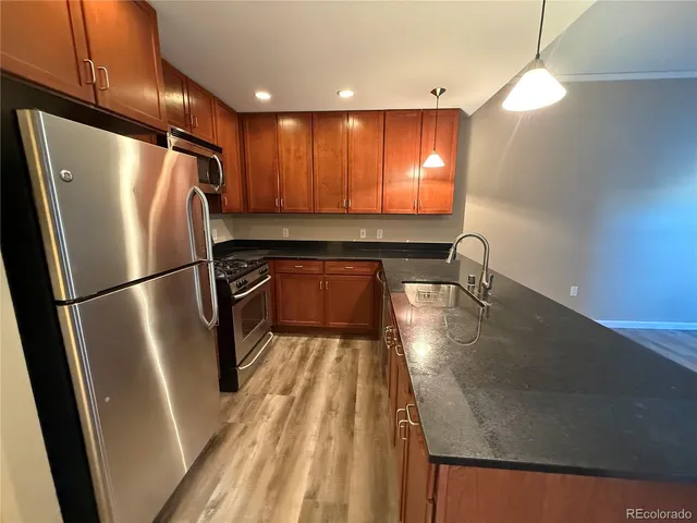 $1,500 | 1975 Grant Street, Unit 209, Denver, CO 80203