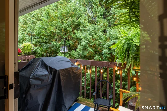 $2,000 | 410 Farmington Avenue, Unit O6, New Britain, CT 06053