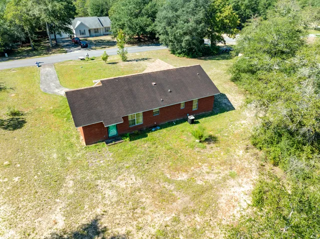 $197,000 | 353 Florence Drive, DeFuniak Springs, FL 32433