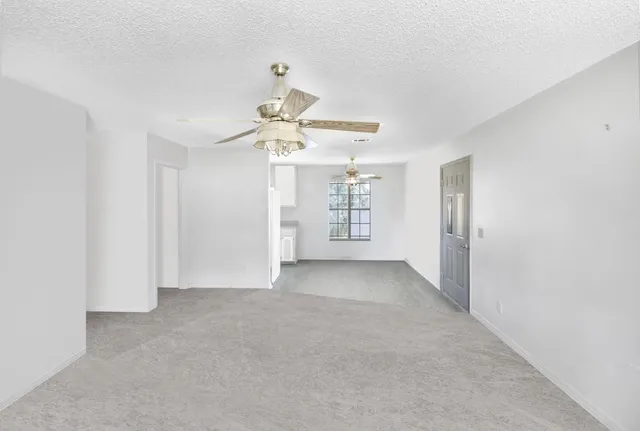 $197,000 | 353 Florence Drive, DeFuniak Springs, FL 32433