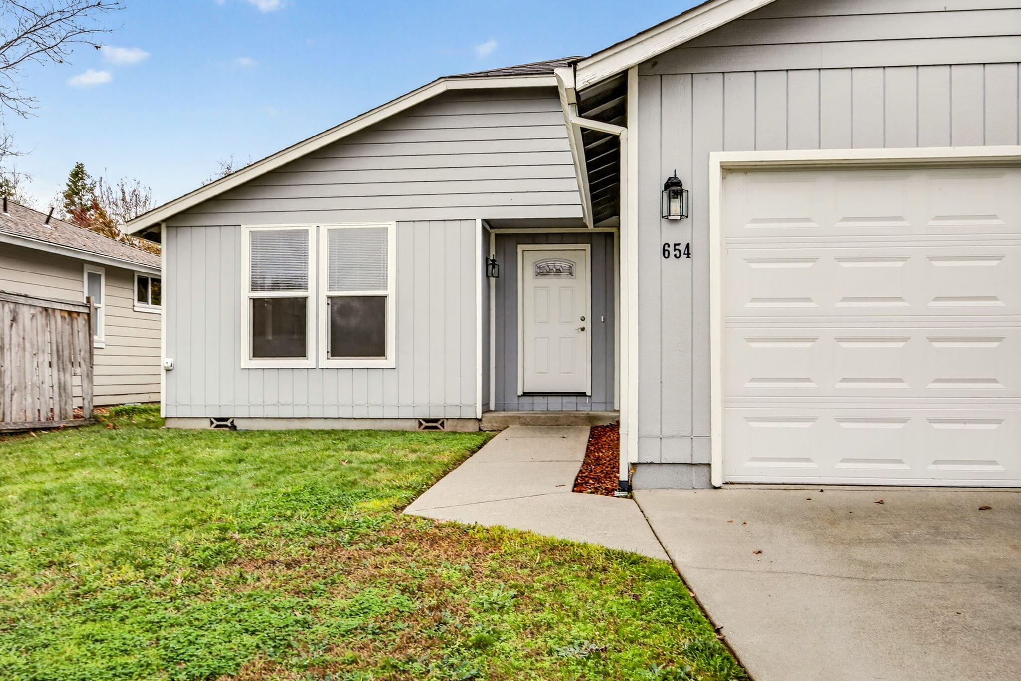 654 Southwest Larch Road Grants Pass, OR 97526 - Photo 32 of 39 ApxLR00004