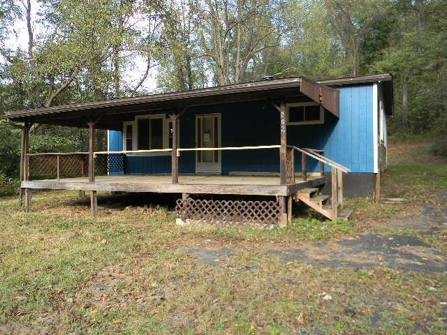 262 Patterson Road Finleyville, PA 15332 - Photo 2 of 20 Gallery Image 2