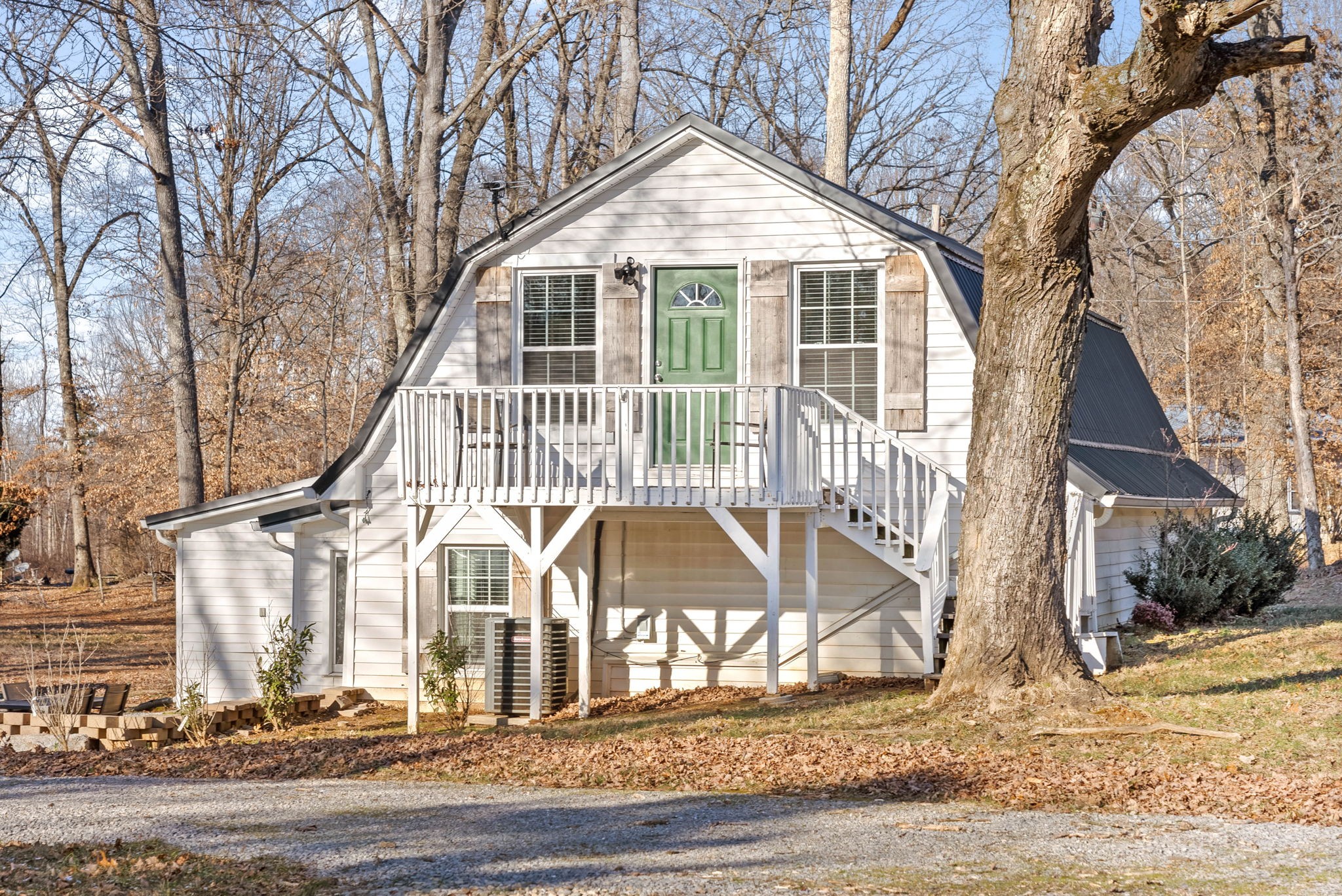 255 S Road Cottontown, TN 37048 - Photo 2 of 43