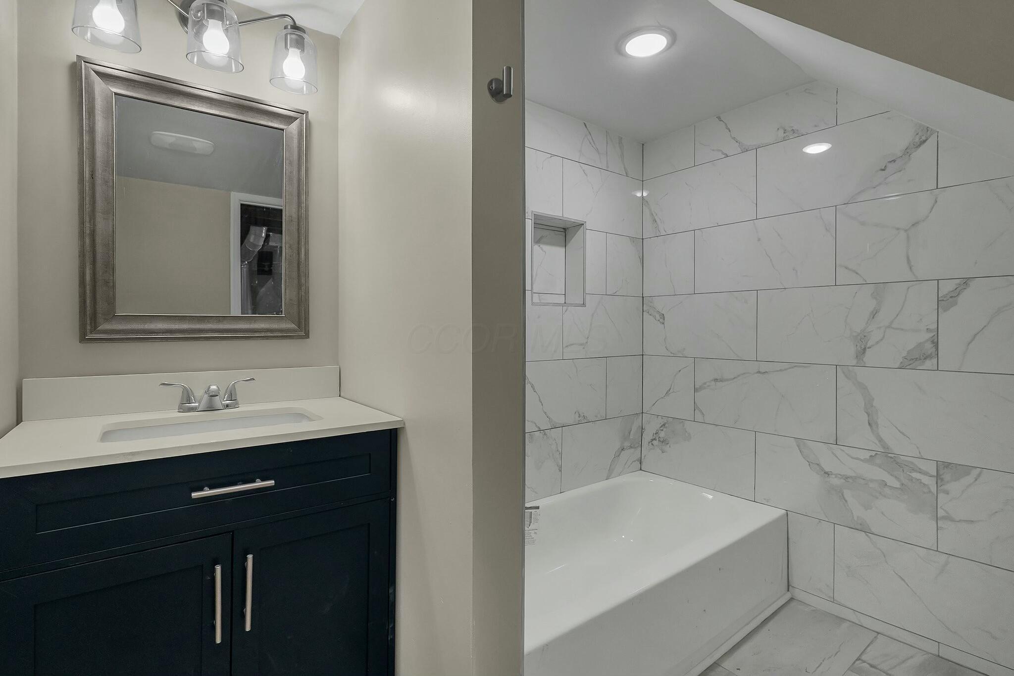 917 South Hampton Road Columbus, OH 43227 - Photo 28 of 38 Lower Level Full Bath