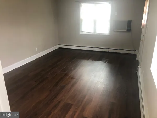 $2,000 | 14 Scarlet Avenue, Aston, PA 19014