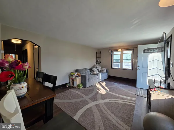 $2,000 | 14 Scarlet Avenue, Aston, PA 19014