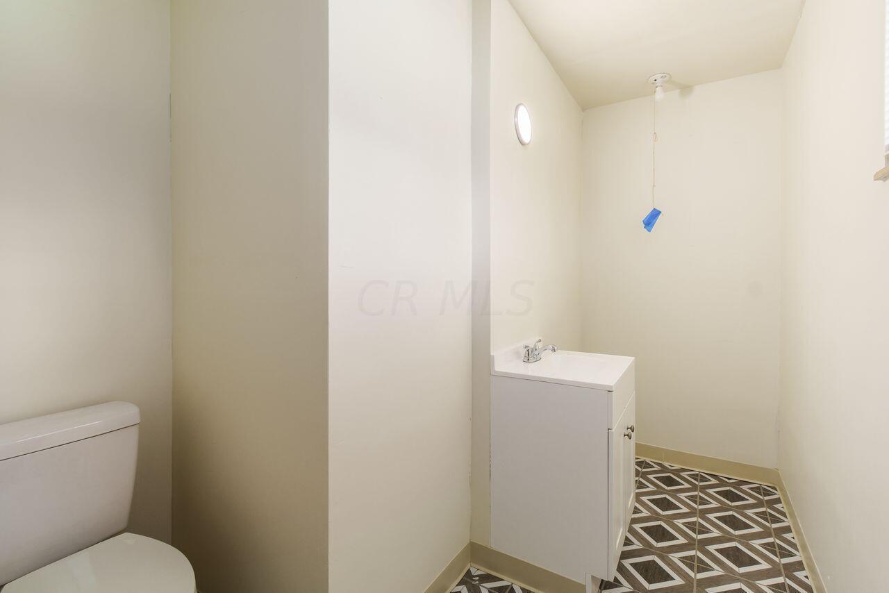 269 Marilla Road Columbus, OH 43207 - Photo 17 of 32 Newly remodeled in 2022. Plenty of room to convert from a half to a full bath