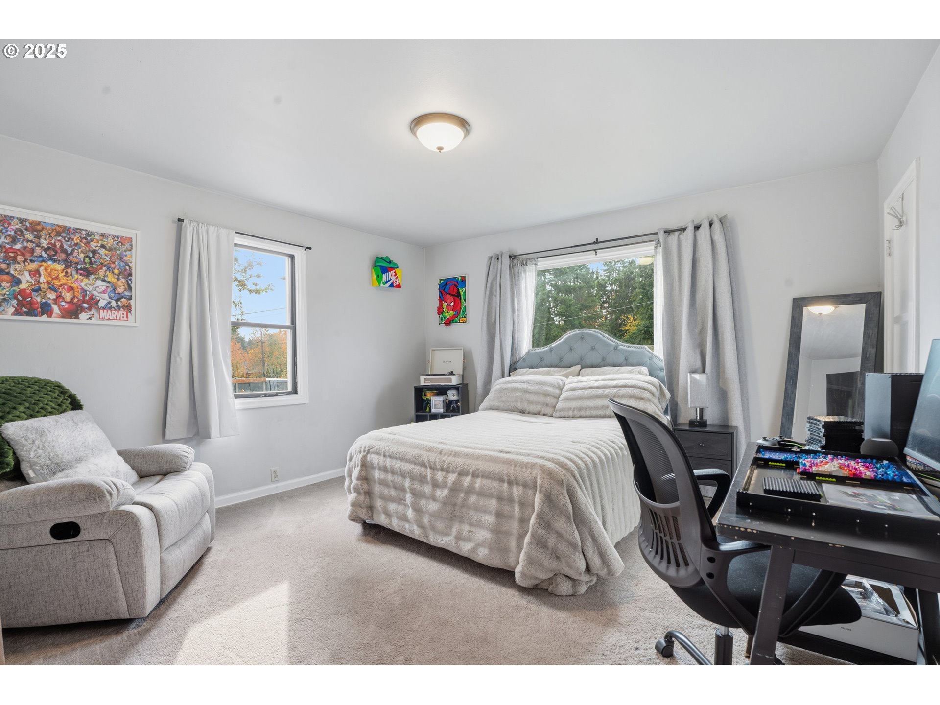 18085 Southwest Kinnaman Road Beaverton, OR 97078 - Photo 23 of 43 Primary Bedroom