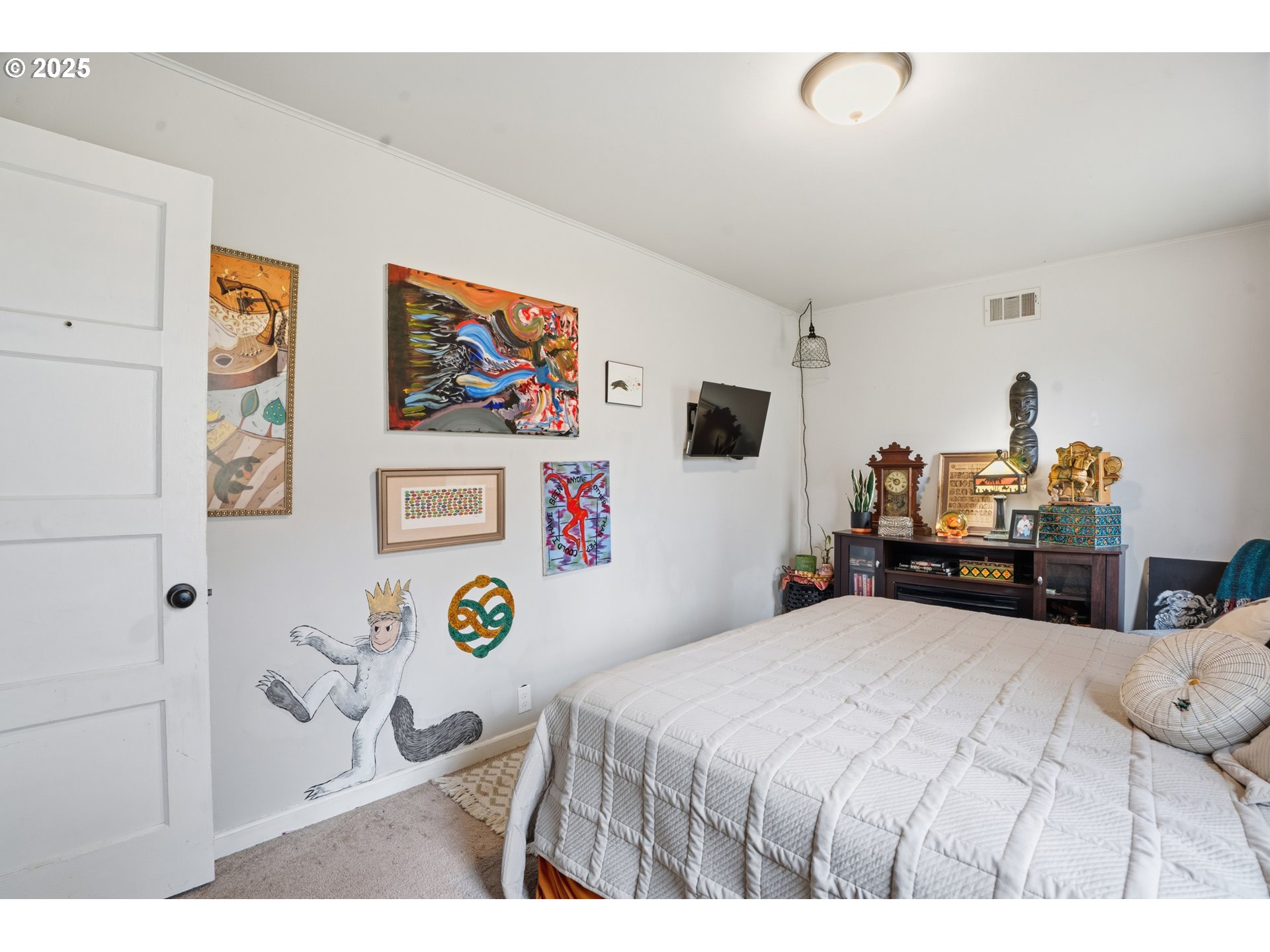 18085 Southwest Kinnaman Road Beaverton, OR 97078 - Photo 28 of 43 Bedroom