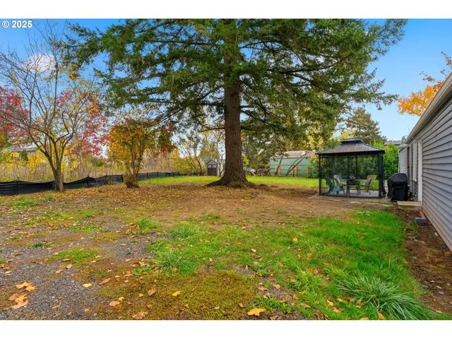 $500,000 | 18085 Southwest Kinnaman Road, Beaverton, OR 97078