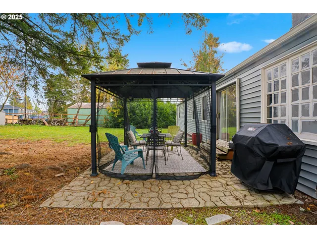 $500,000 | 18085 Southwest Kinnaman Road, Beaverton, OR 97078