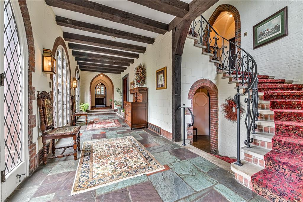 1250 Fox Chapel Road Pittsburgh, PA 15238 - Photo 3 of 25 Gallery Image 3