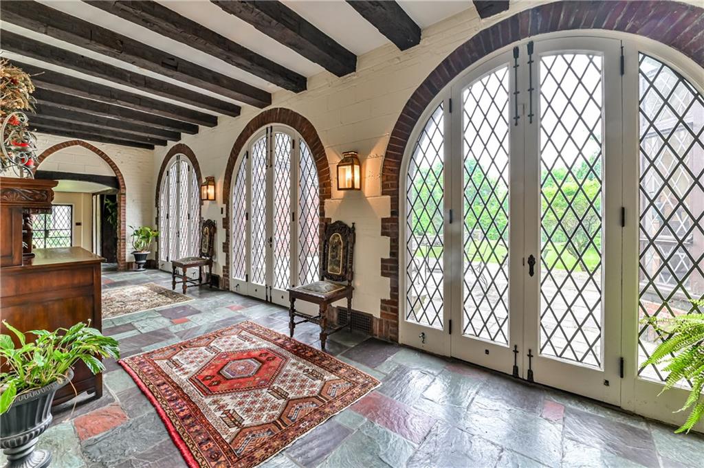 1250 Fox Chapel Road Pittsburgh, PA 15238 - Photo 5 of 25 Gallery Image 5