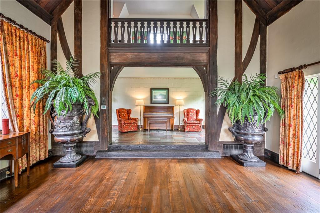 1250 Fox Chapel Road Pittsburgh, PA 15238 - Photo 9 of 25 Gallery Image 9