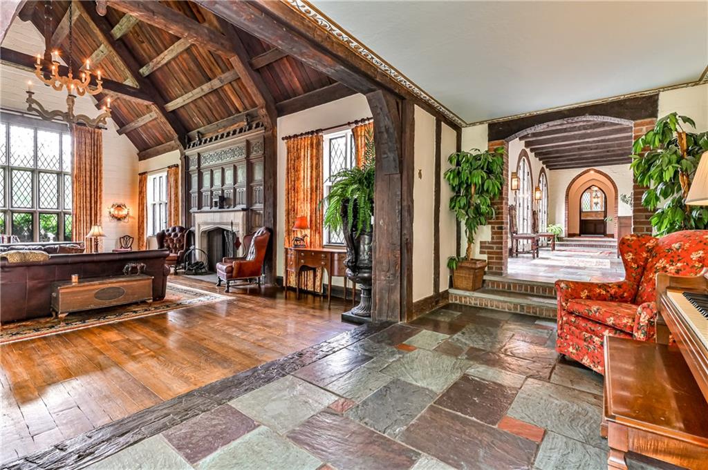 1250 Fox Chapel Road Pittsburgh, PA 15238 - Photo 10 of 25 Gallery Image 10