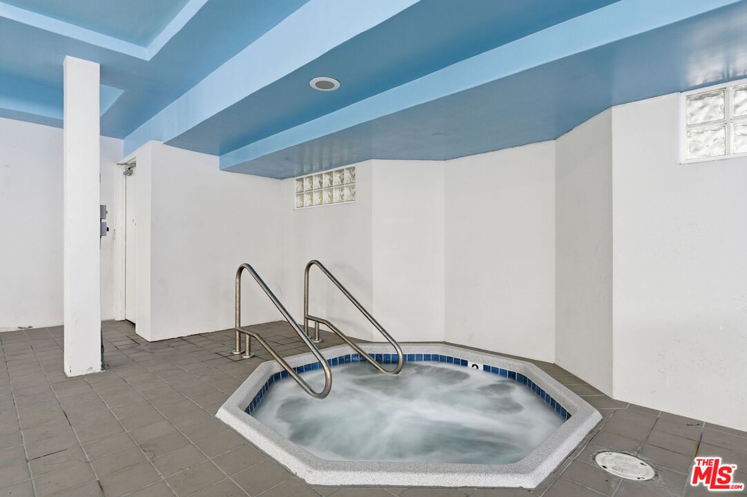 1271 Stoner Avenue, Unit 208 Los Angeles, CA 90025 - Photo 11 of 20