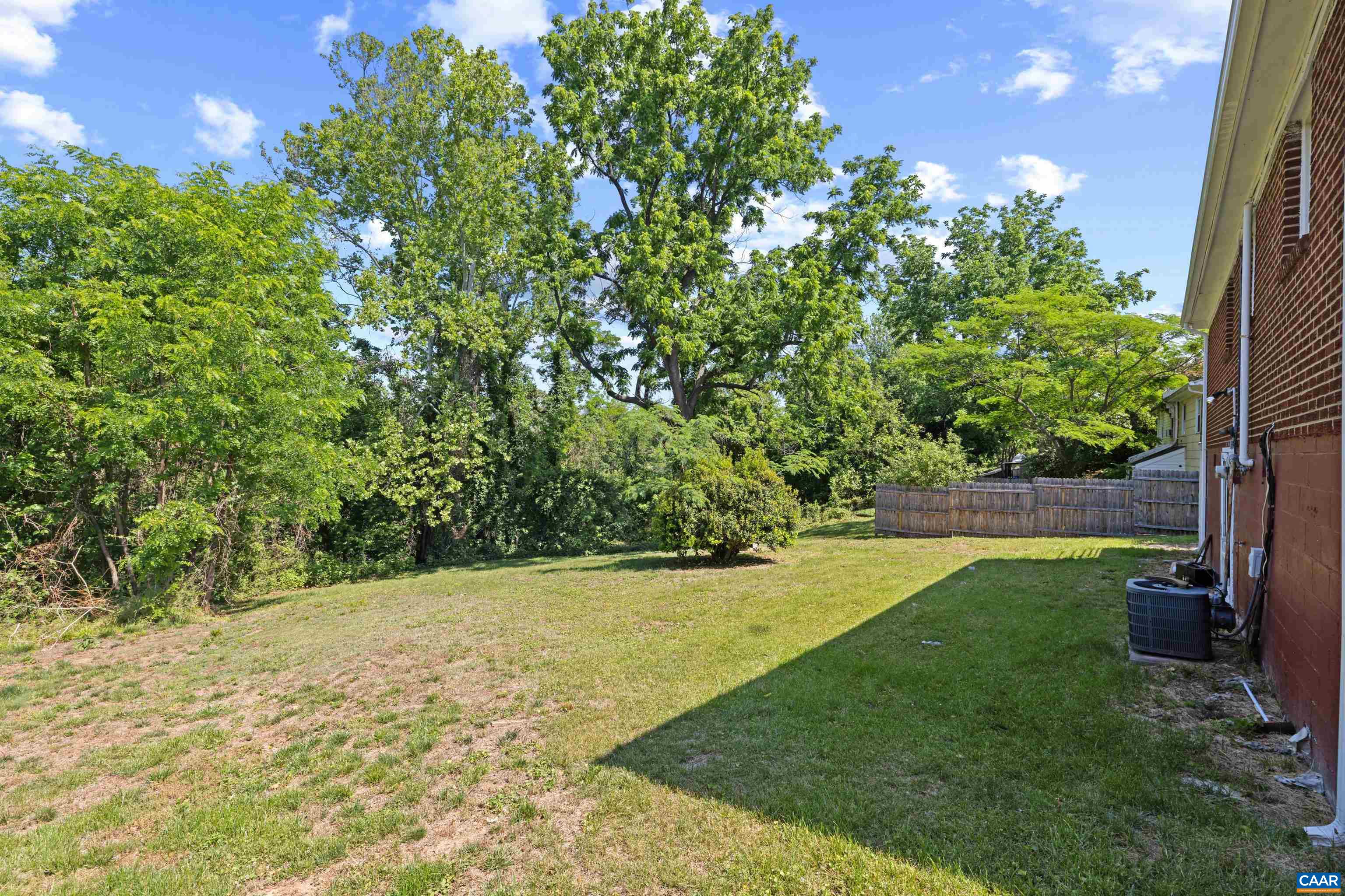837 Ridge Street Charlottesville, VA 22902 - Photo 41 of 55