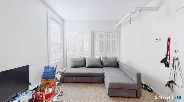 $1,138 | 666 Main Street, Unit B6, Middletown, CT 06457