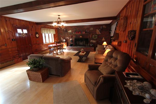 182 Spring Street Millis, MA 02054 - Photo 4 of 29 Gallery Image 4