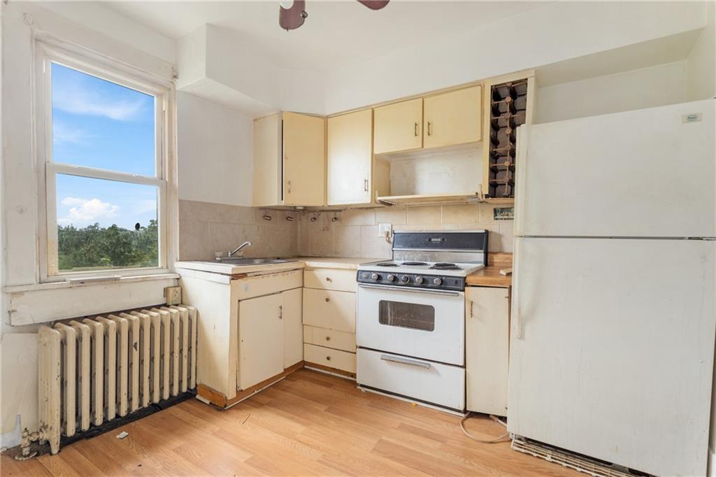 3206 Willett Road Pittsburgh, PA 15227 - Photo 11 of 25 Gallery Image 11